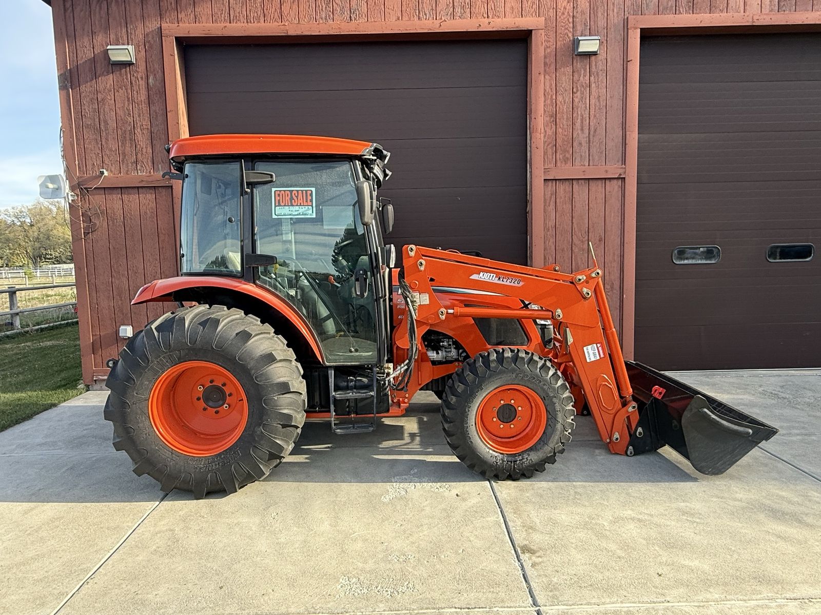 2019 Kioti RX7320 Tractor Cab with Loader