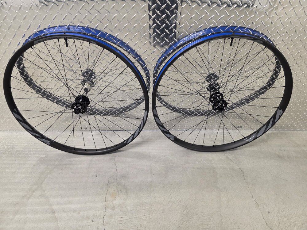 Ibis S35 29" carbon boost wheelset