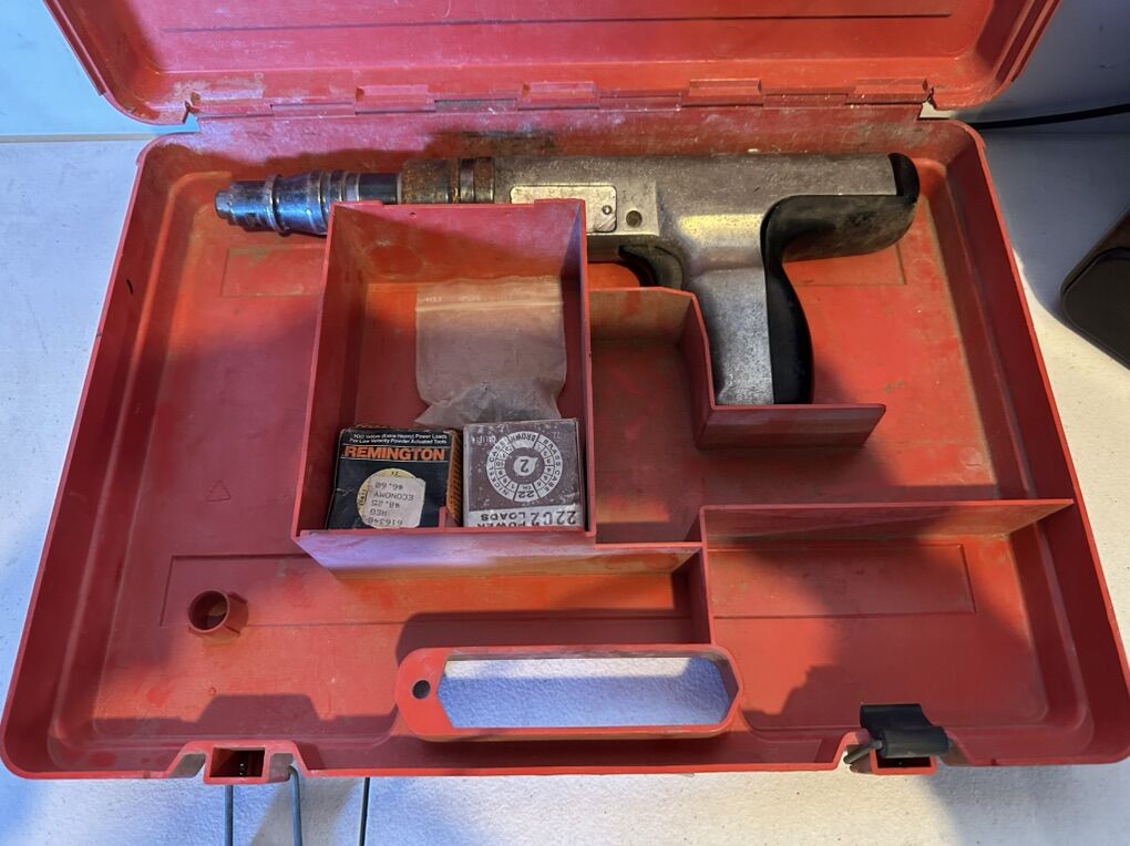 Steelcon Fastener Cobra 327 Powder Actuated Tool