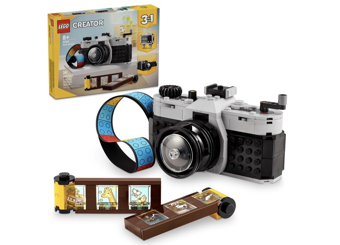 LEGO Creator Retro Camera 31147 3-in-1 Set - Builds into Video Camera or TV, New Sealed