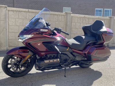 2025 Honda Gold Wing Tour DCT 50th Anniversary Edition