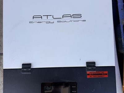 Solar inverter and 2 batteries