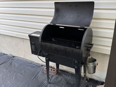 Traeger Tailgater Edition Pellet Smoker