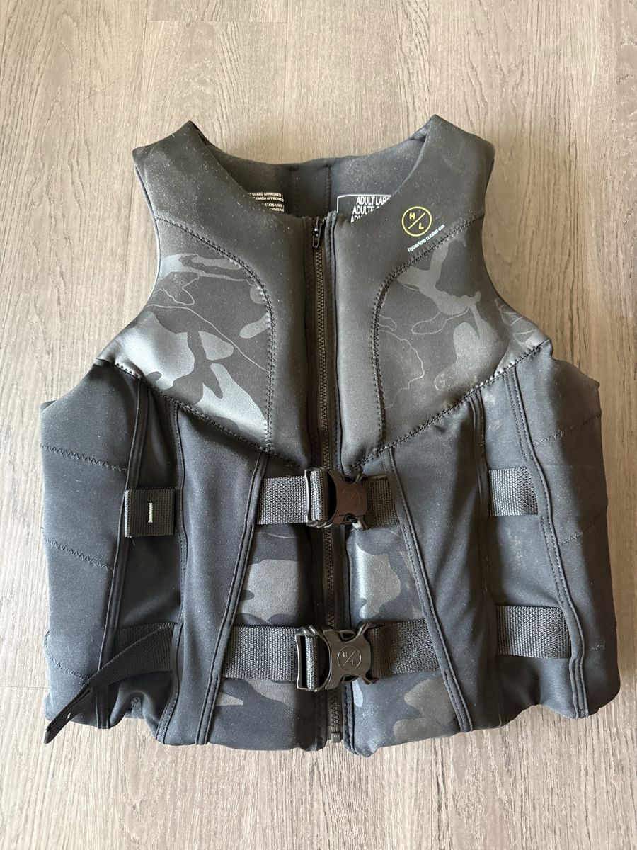 Adult Life Jacket - Size Large