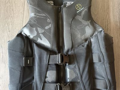Adult Life Jacket - Size Large