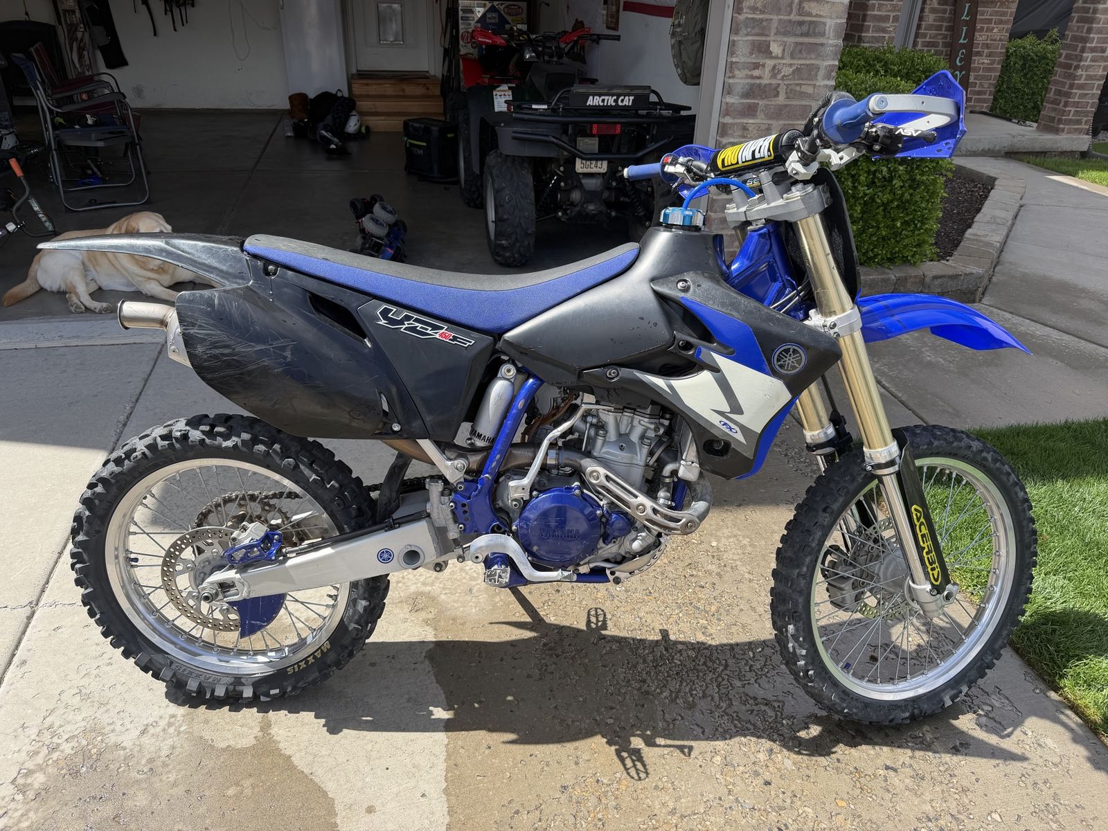 Yamaha YZ450F Dirt Bike