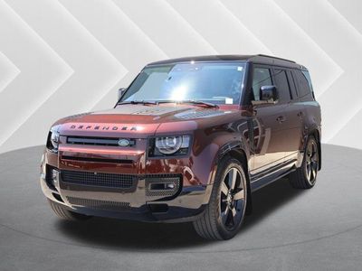 2025 Land Rover Defender 130 P400 X-Dynamic SE