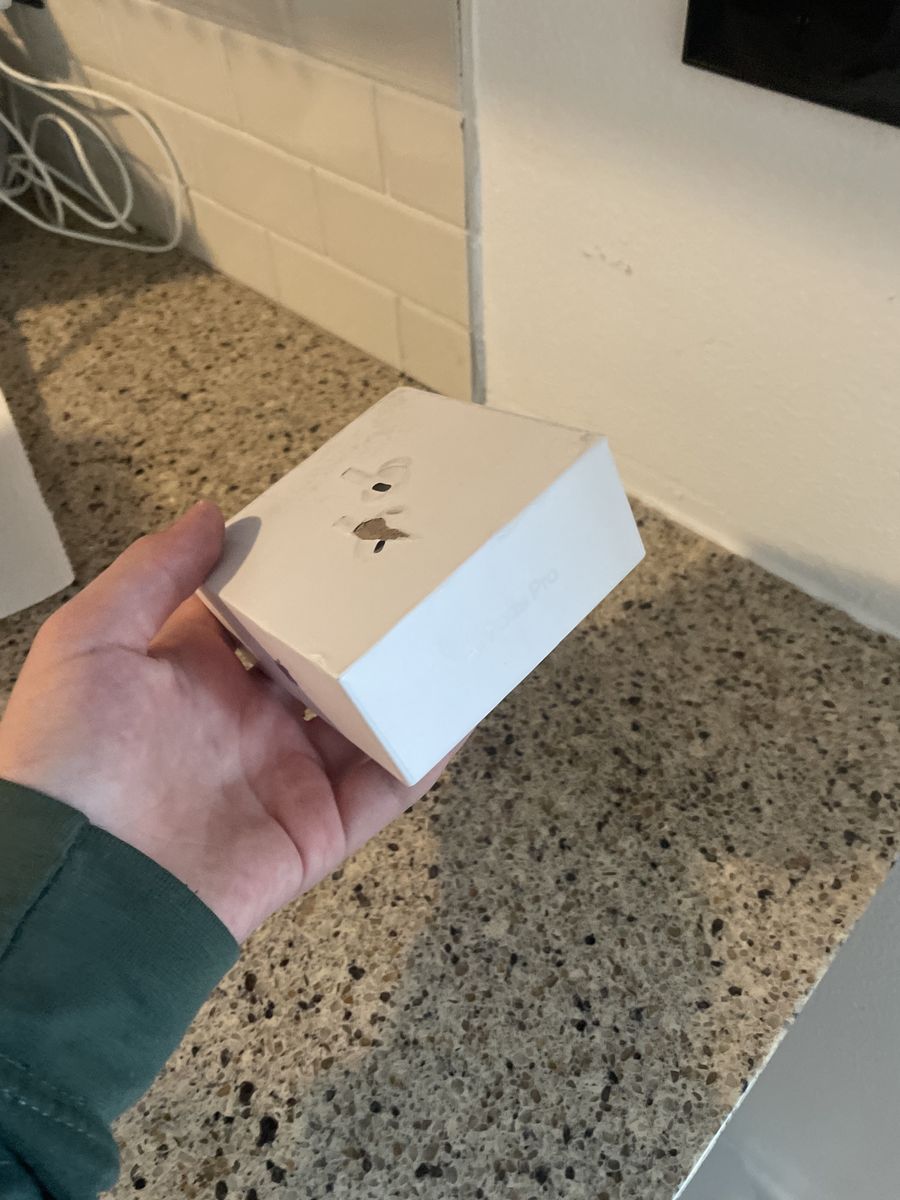 AirPods Pro 2nd gen usb c (cash only)