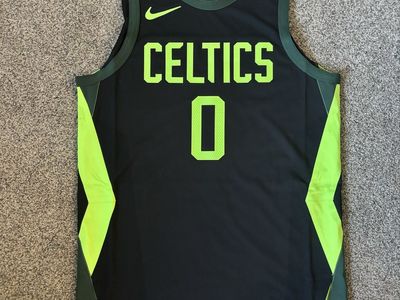 Nike Jayson Tatum Celtics 24-25 City Edition Jersey NBA Neon Size Medium(44)+2 NWT