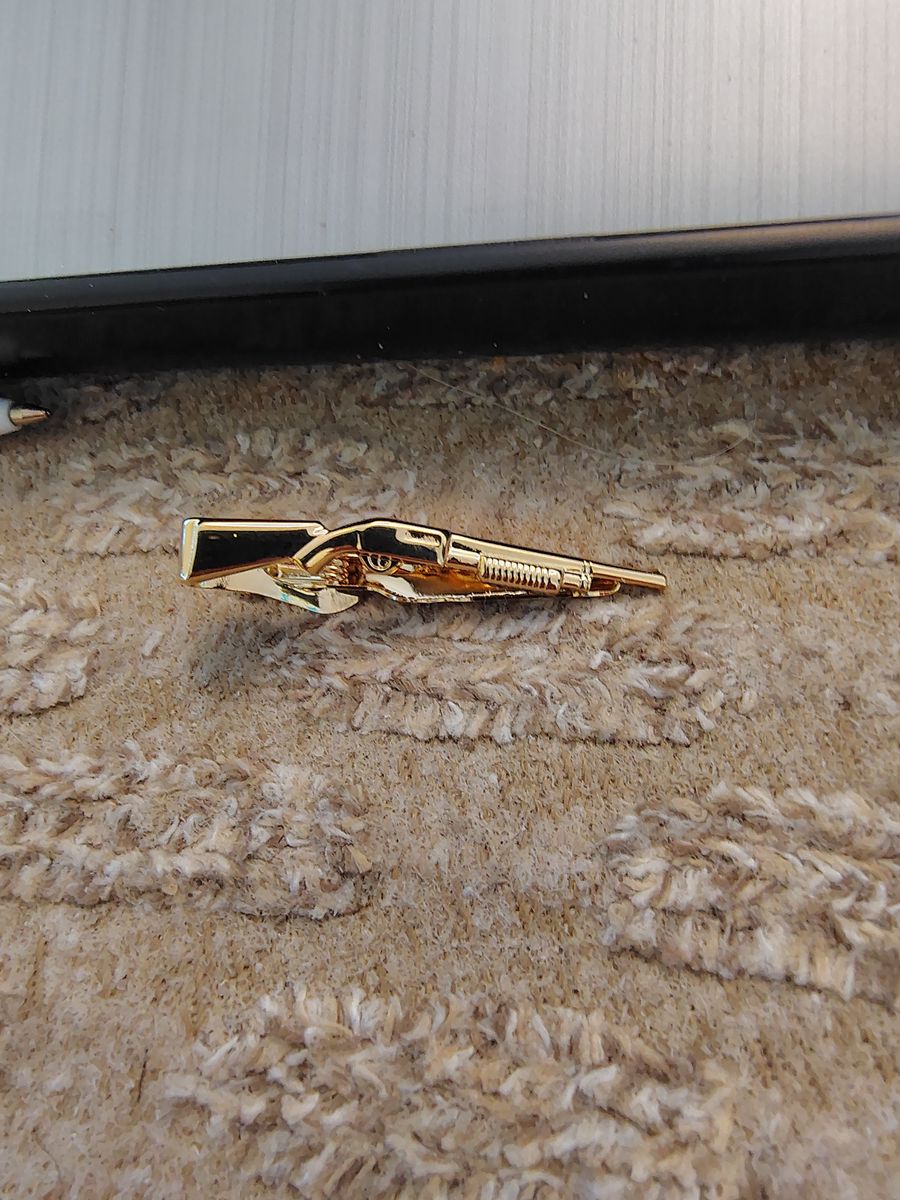 Mens tie clip
