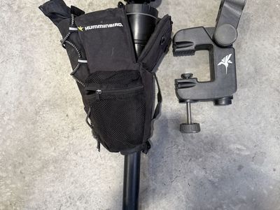 Hummingbird Fishing, Buddy Max