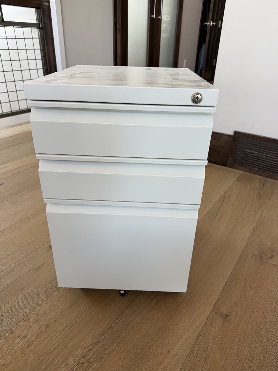 3 drawer rolling file cabinet