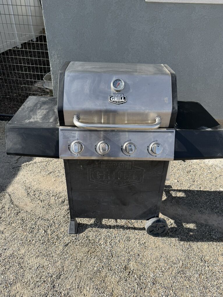 Expert Grill 4-Burner Propane Gas Grill w Cover