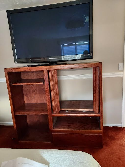 free oak cabinet