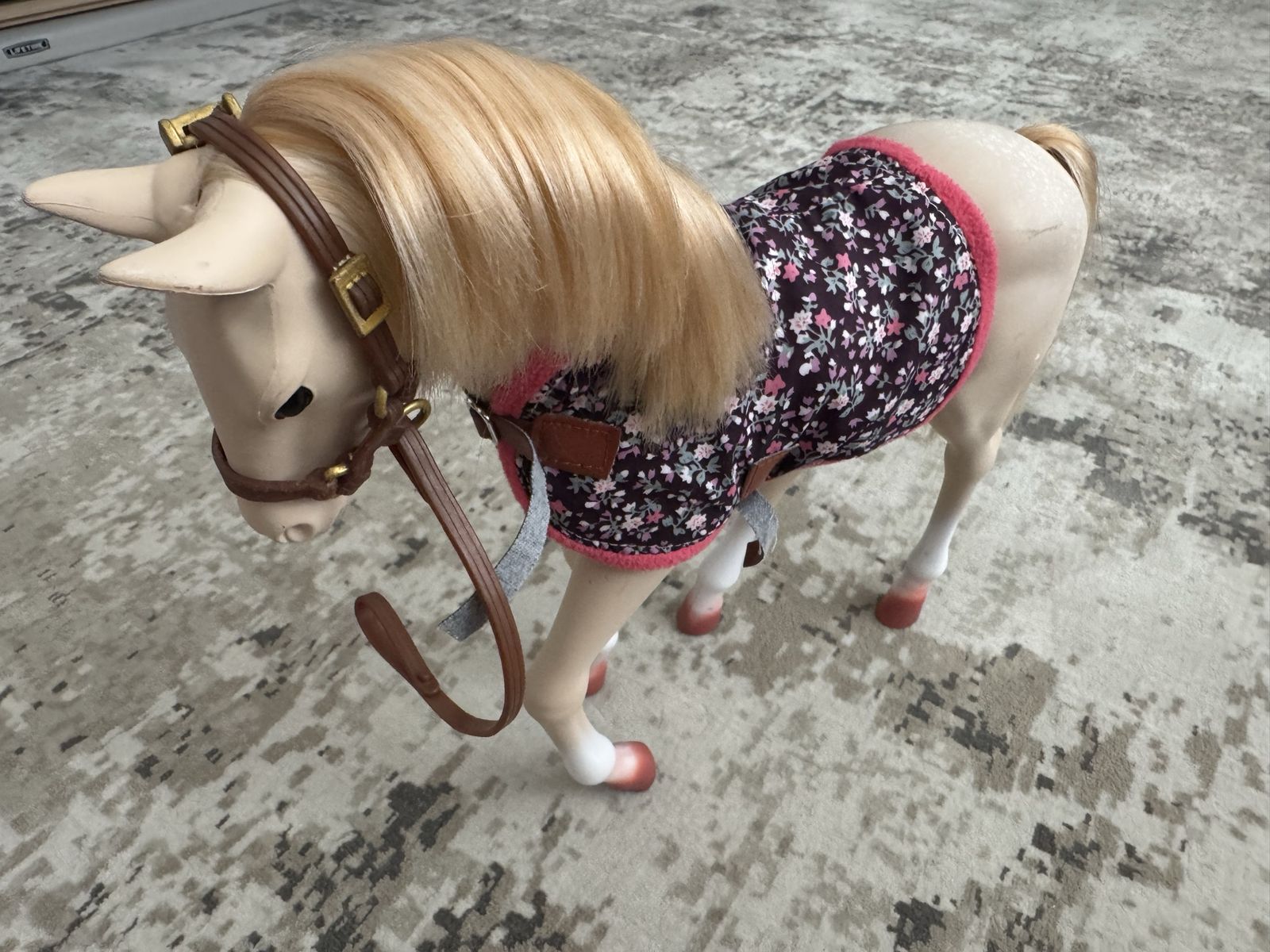 Our Generation toy Horse