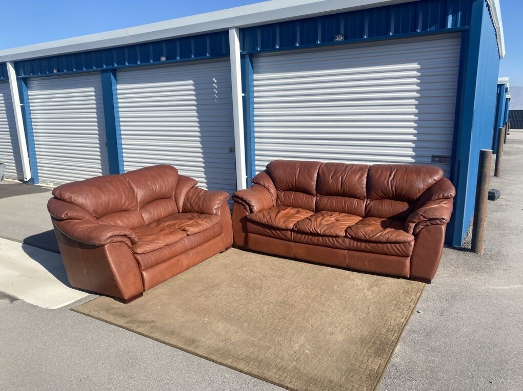 Leather Couch & Loveseat Free Delivery