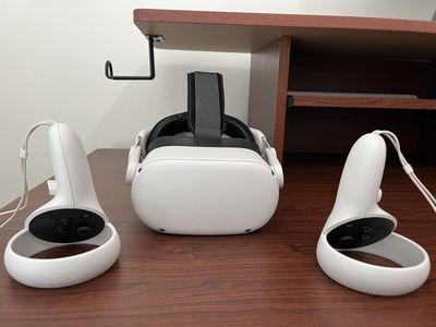 Meta Quest 2 VR headset (256GB) bundle