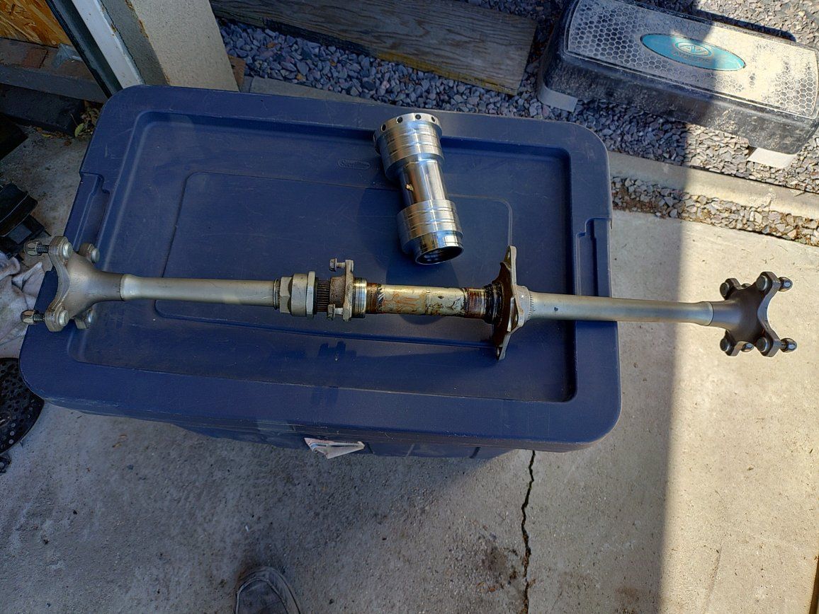 Honda 250r, 400ex, 450r axel and bearing carrier.