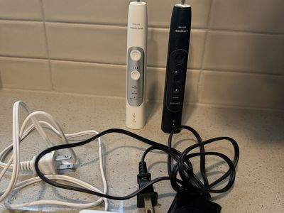 Philips Sonicare Electric Toothbrush Handles with Charging Bases Set of 2 (White & Black)