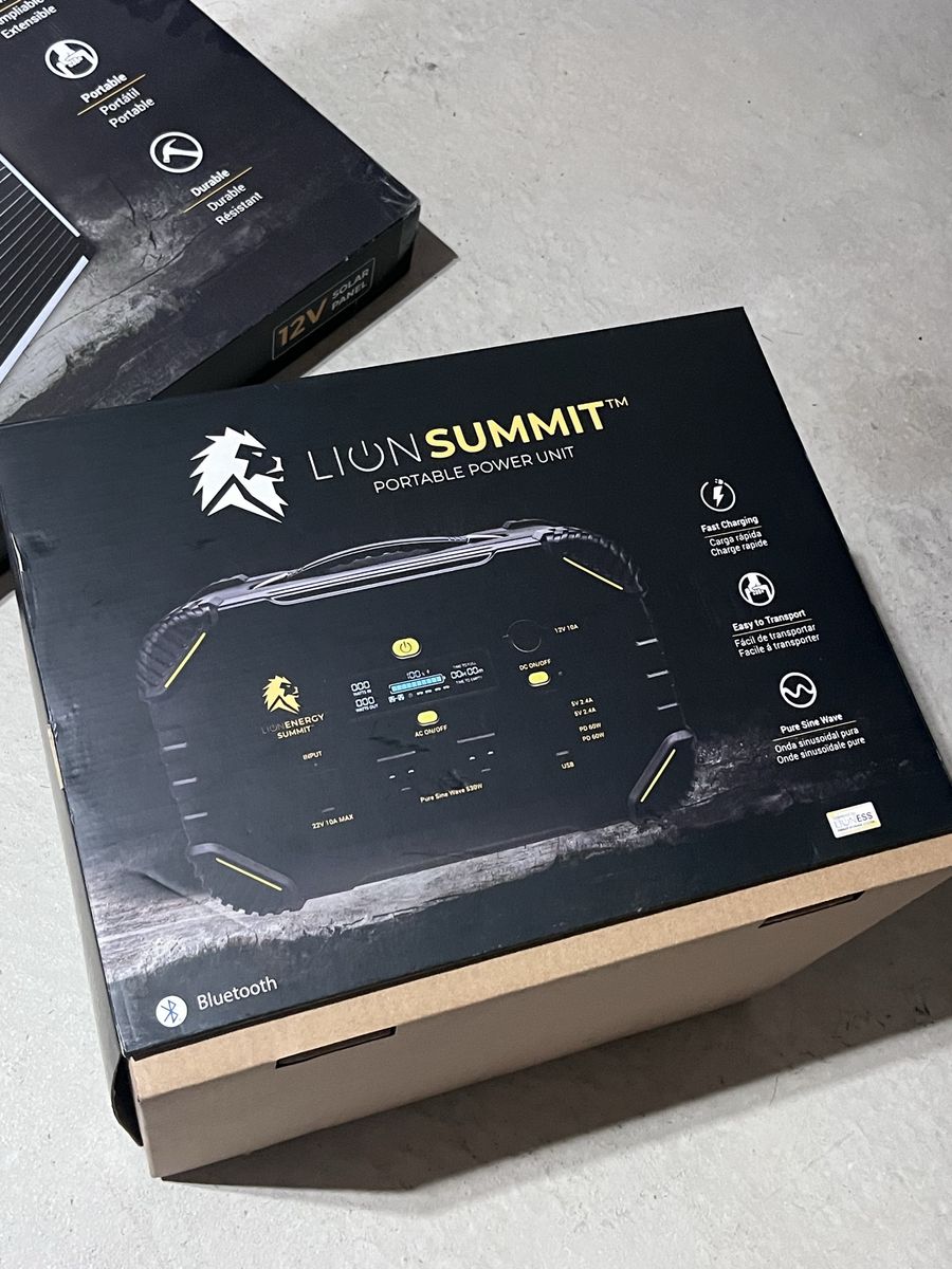 Lion Energy Summit Portable Solar Generator Bundle – 665Wh + 100W Panel + 25’ Cable