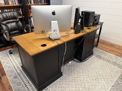 Toulouse Double Pedestal Desk and bookshelf