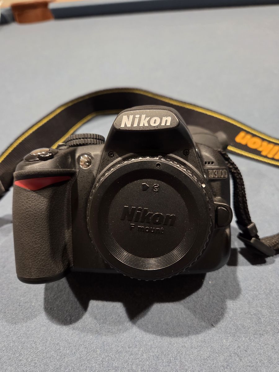 Nikon D3100 DSLR Camera Set - 2 Lenses