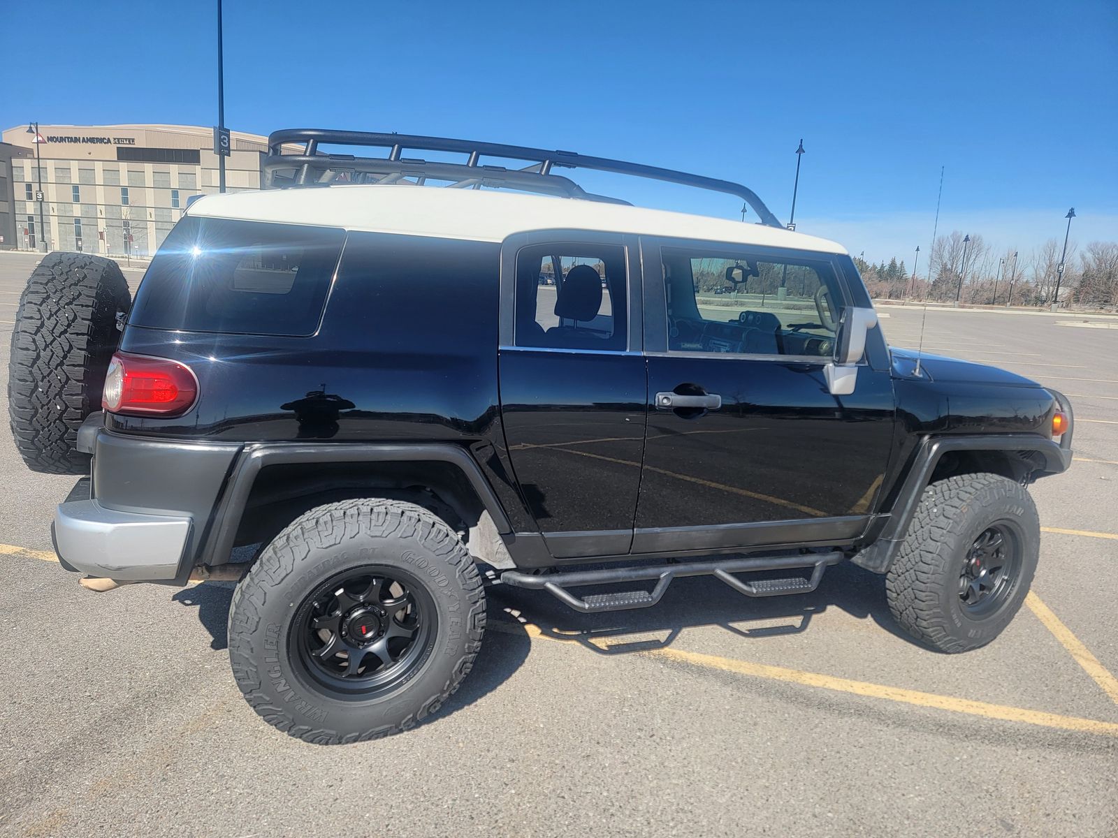 2013 Toyota FJ Cruiser Base