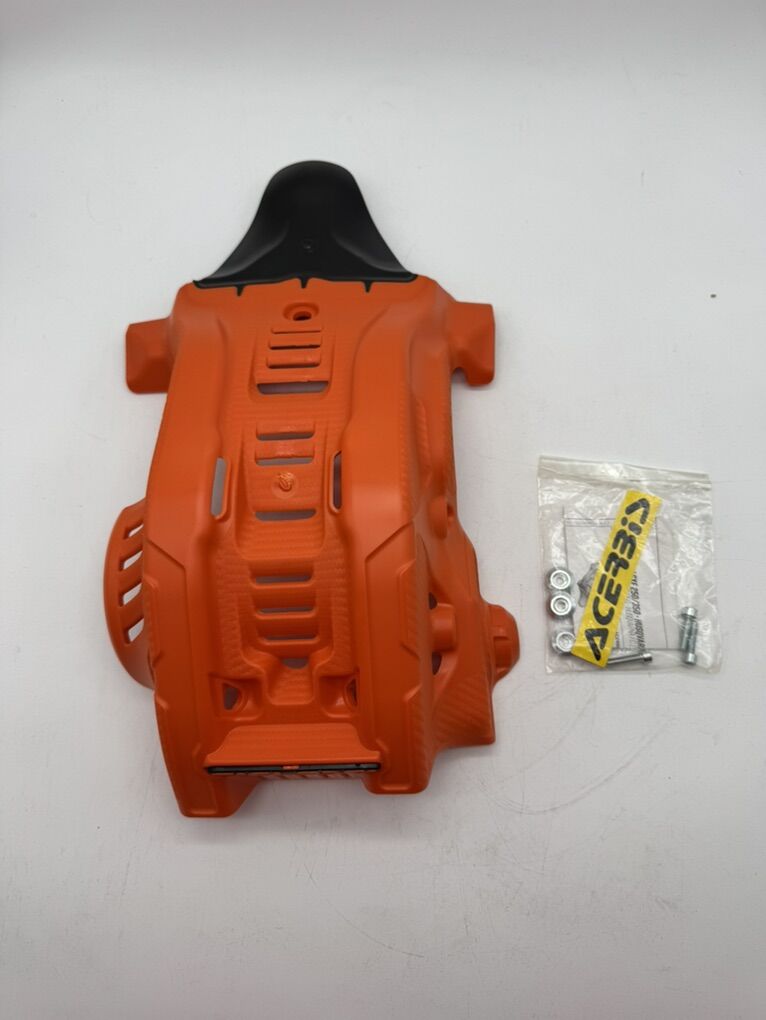 Skid plate for KTM and Husqvarna dirtbike
