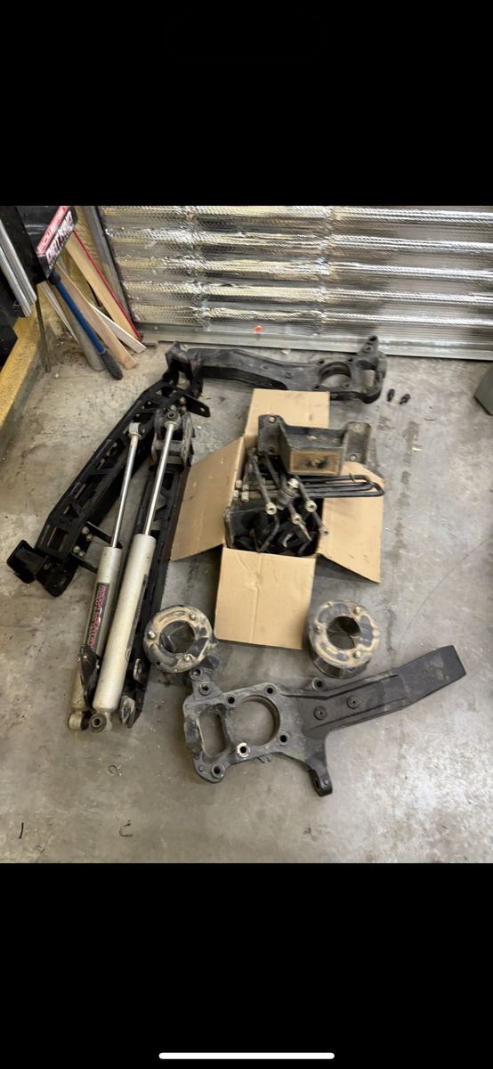 2016-2024 Titan Xd 6 Lift