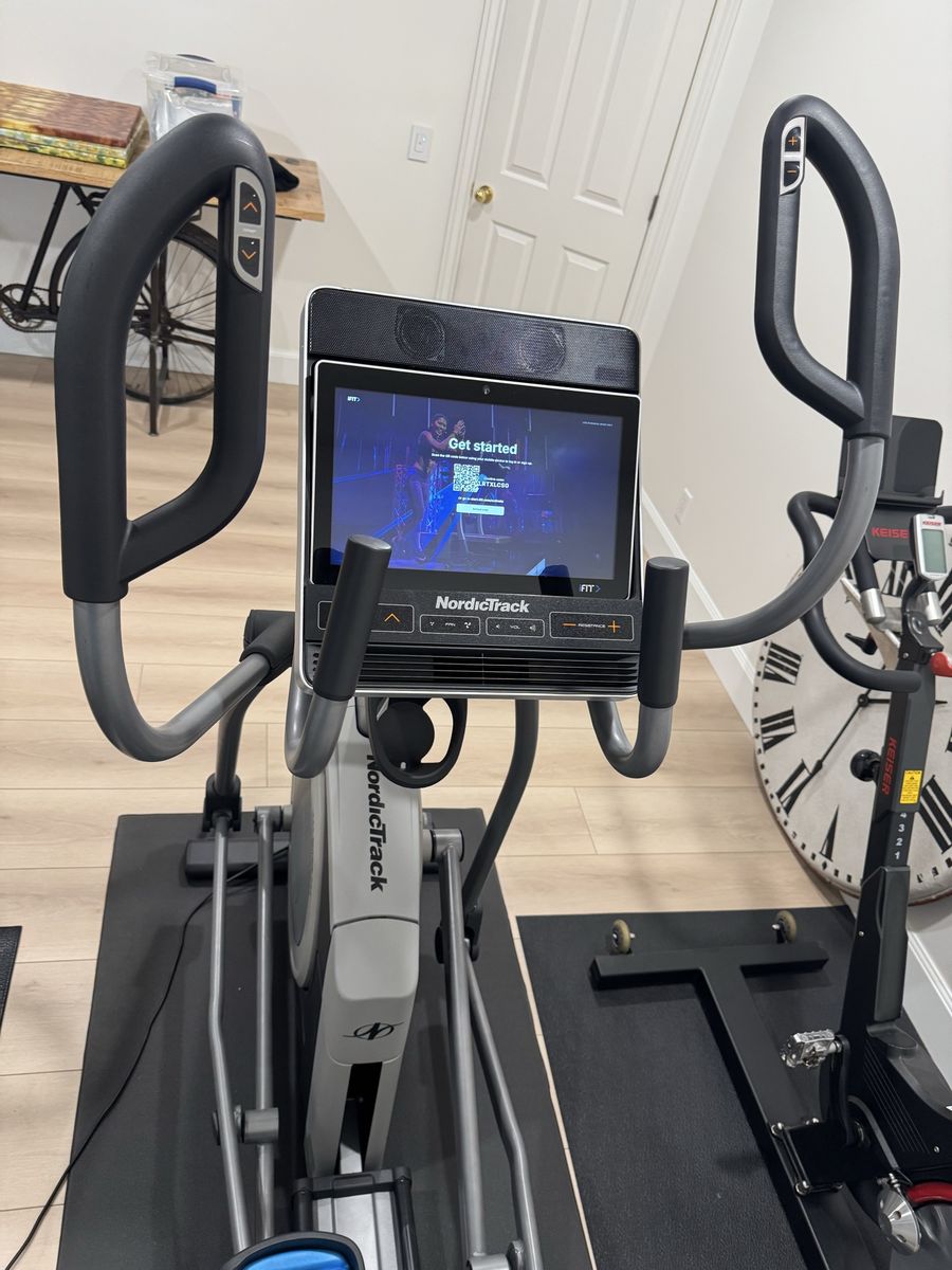 Nordictrack Commercial 14.9 elliptical