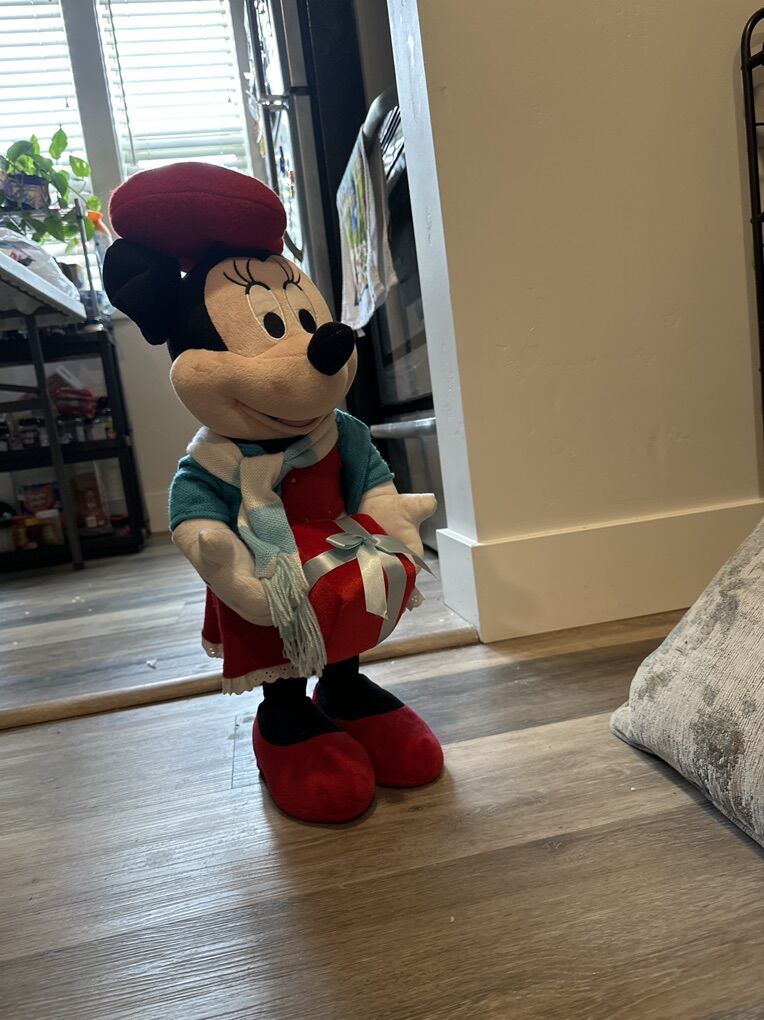 Disney Minnie Mouse Holiday Greeter, 22 Tall