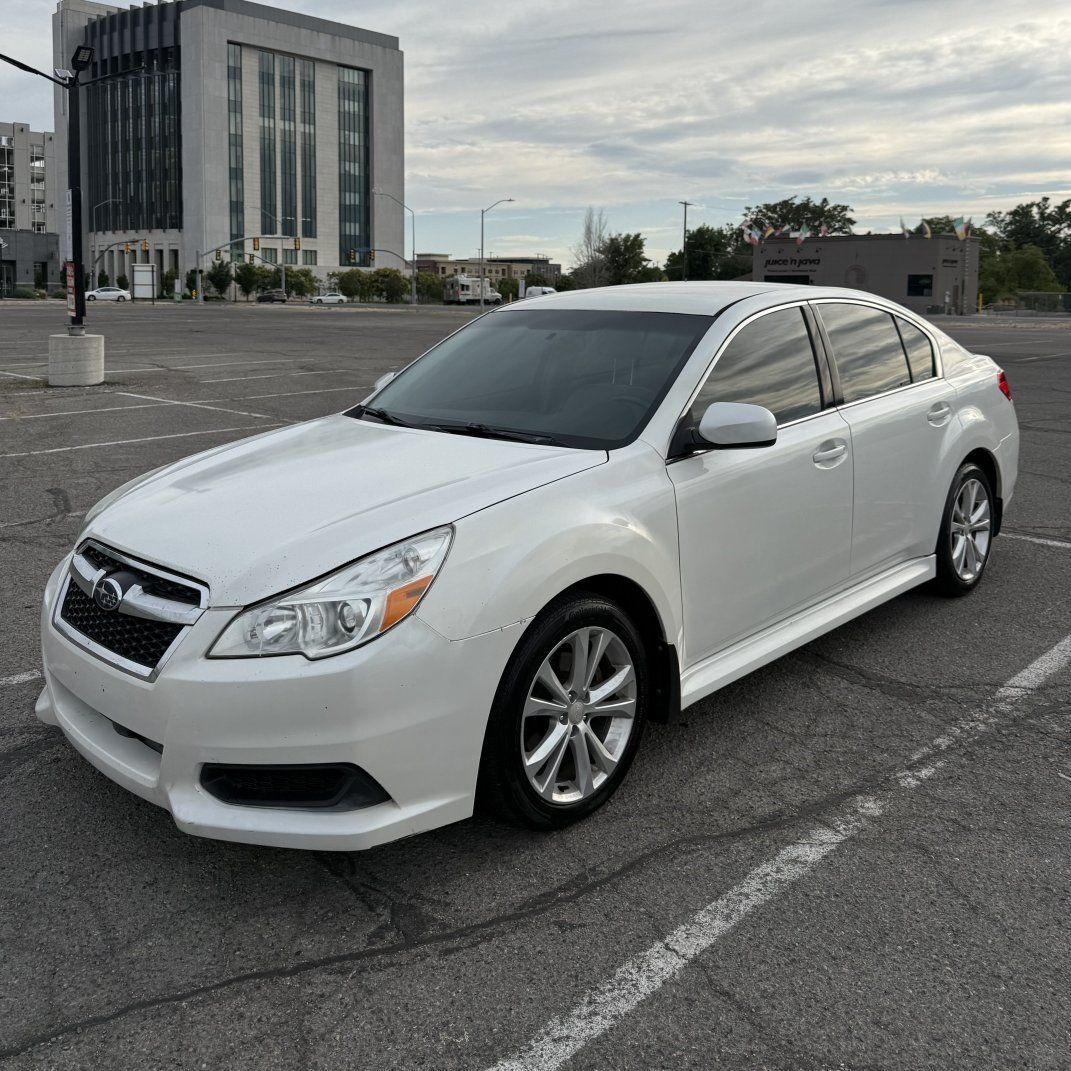 2013 Subaru Legacy 2.5i Premium