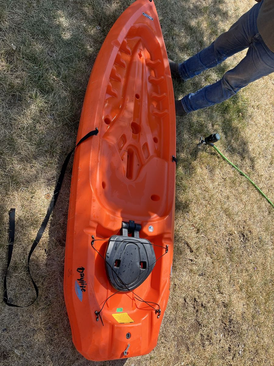 Lifetime Daylite 8 ft Sit-on-Top Recreational Kayak - Orange