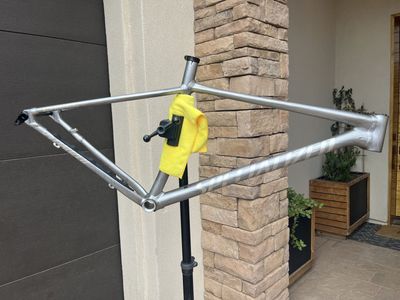 2023 Specialized Chisel Hardtail Frame