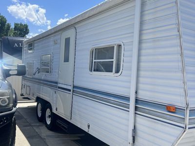 2000 Aljo Skyline 2610 Dual Axle Travel Trailer