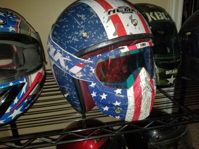 Brand new: open face w/face masket 'Merica helmet! (med)
