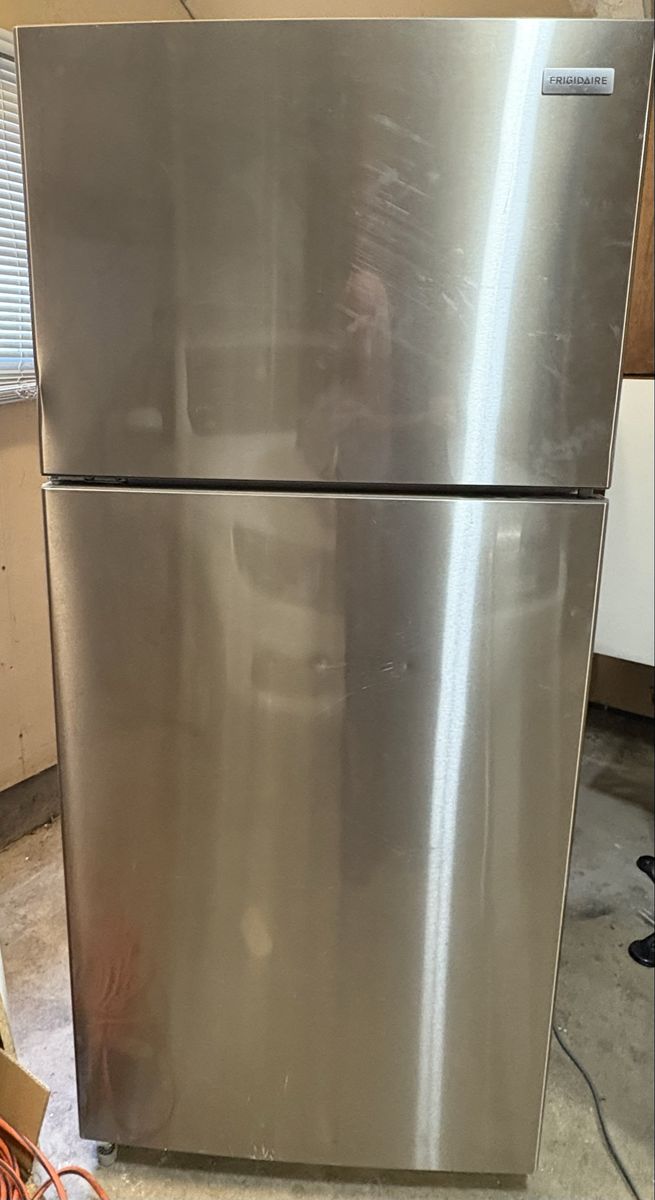 Frigidaire FFHT1824SS 18 Cu. Ft. Top Freezer Refrigerator in Stainless Steel