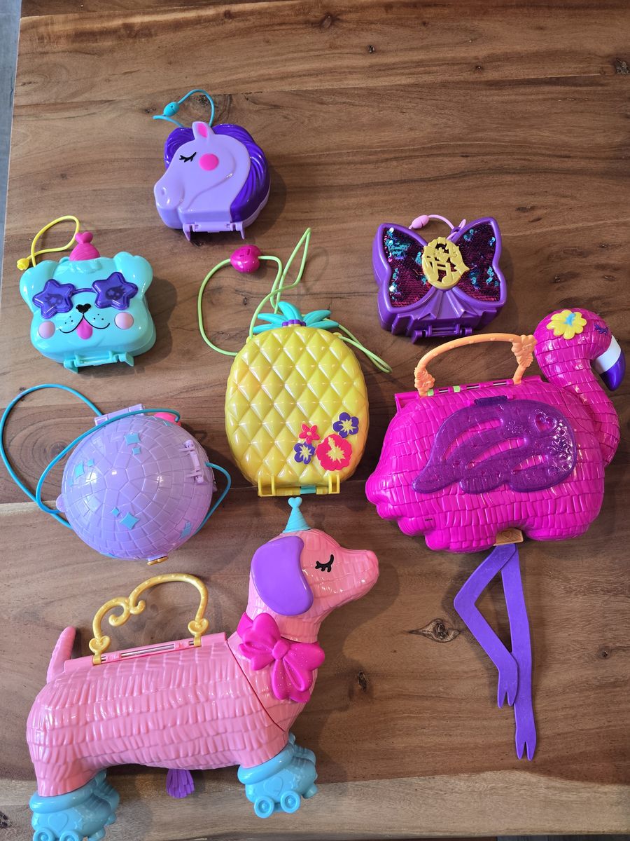 Huge Polly Pocket Lot – Compact Playsets, Dollhouses, Vehicles & 100+ Tiny Accessories