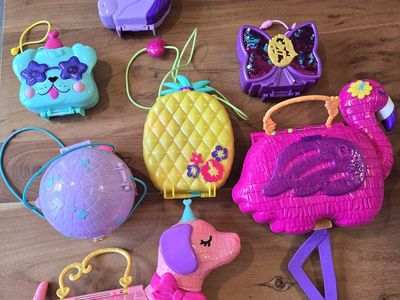 Huge Polly Pocket Lot – Compact Playsets, Dollhouses, Vehicles & 100+ Tiny Accessories