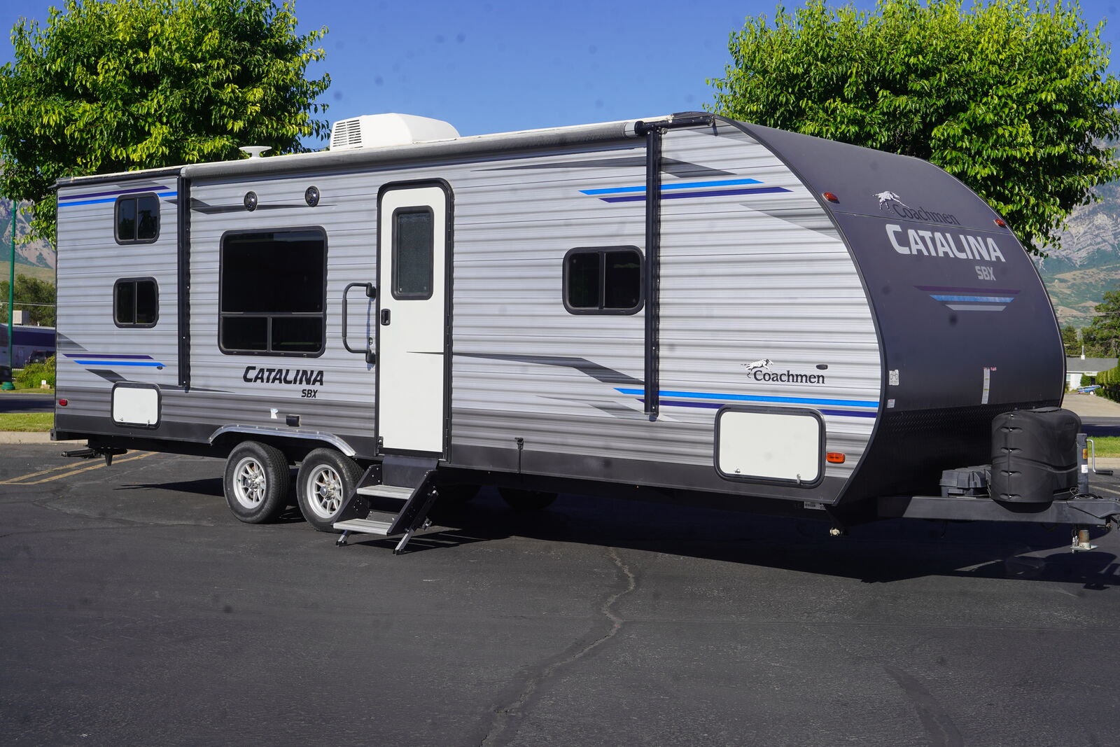 2020 Catalina (by Forest River) SBX edition 261BH