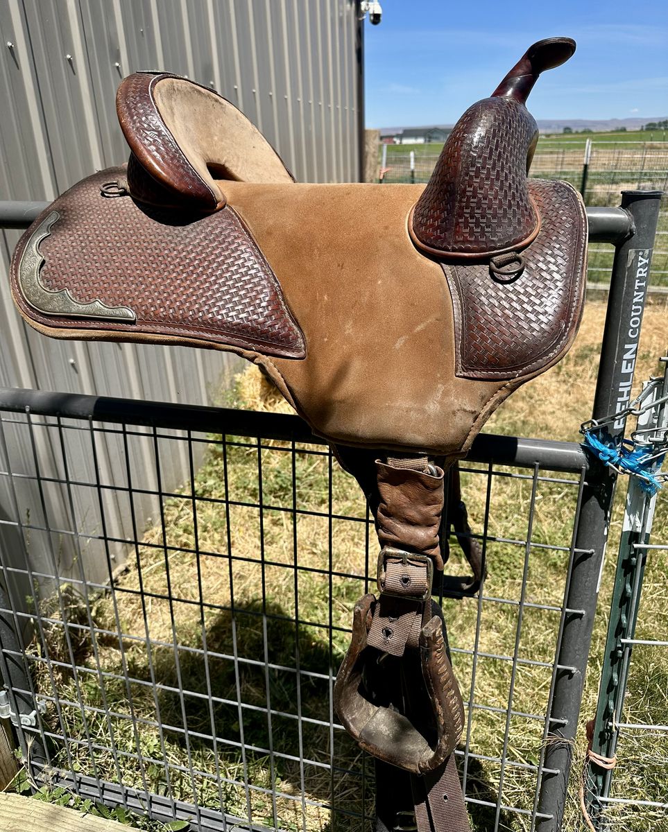 15” Bob Marshall Barrel Saddle