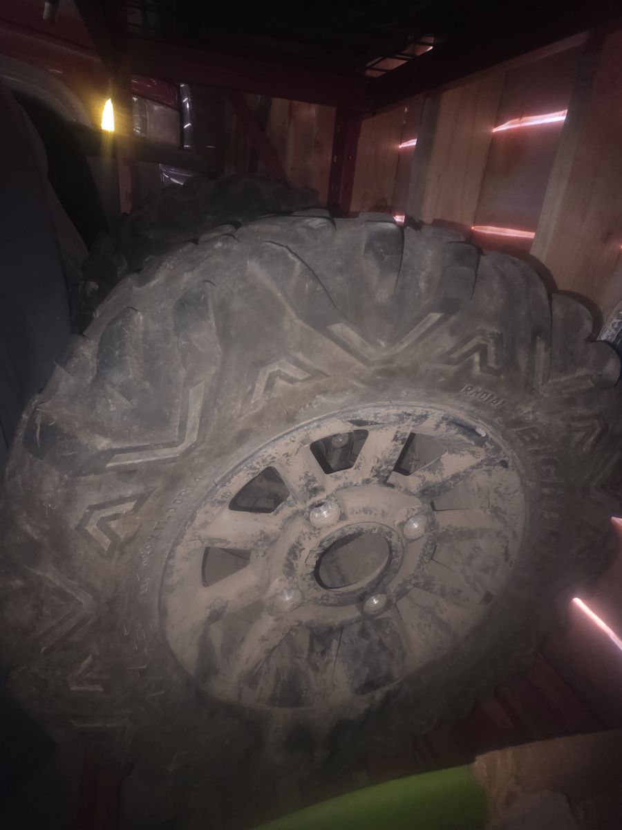 Stock 2021 polaris xp 1000 wheels