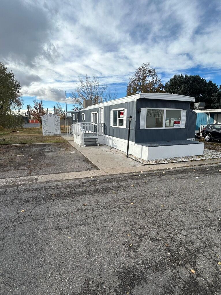 Mobile Home For Sale Fully Remodeled