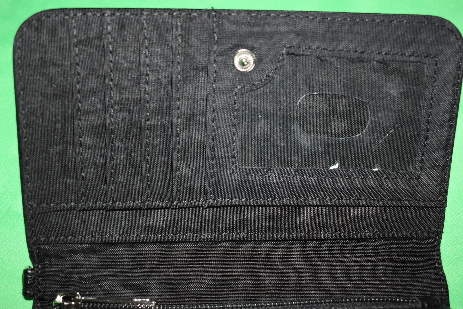 Main image 4
