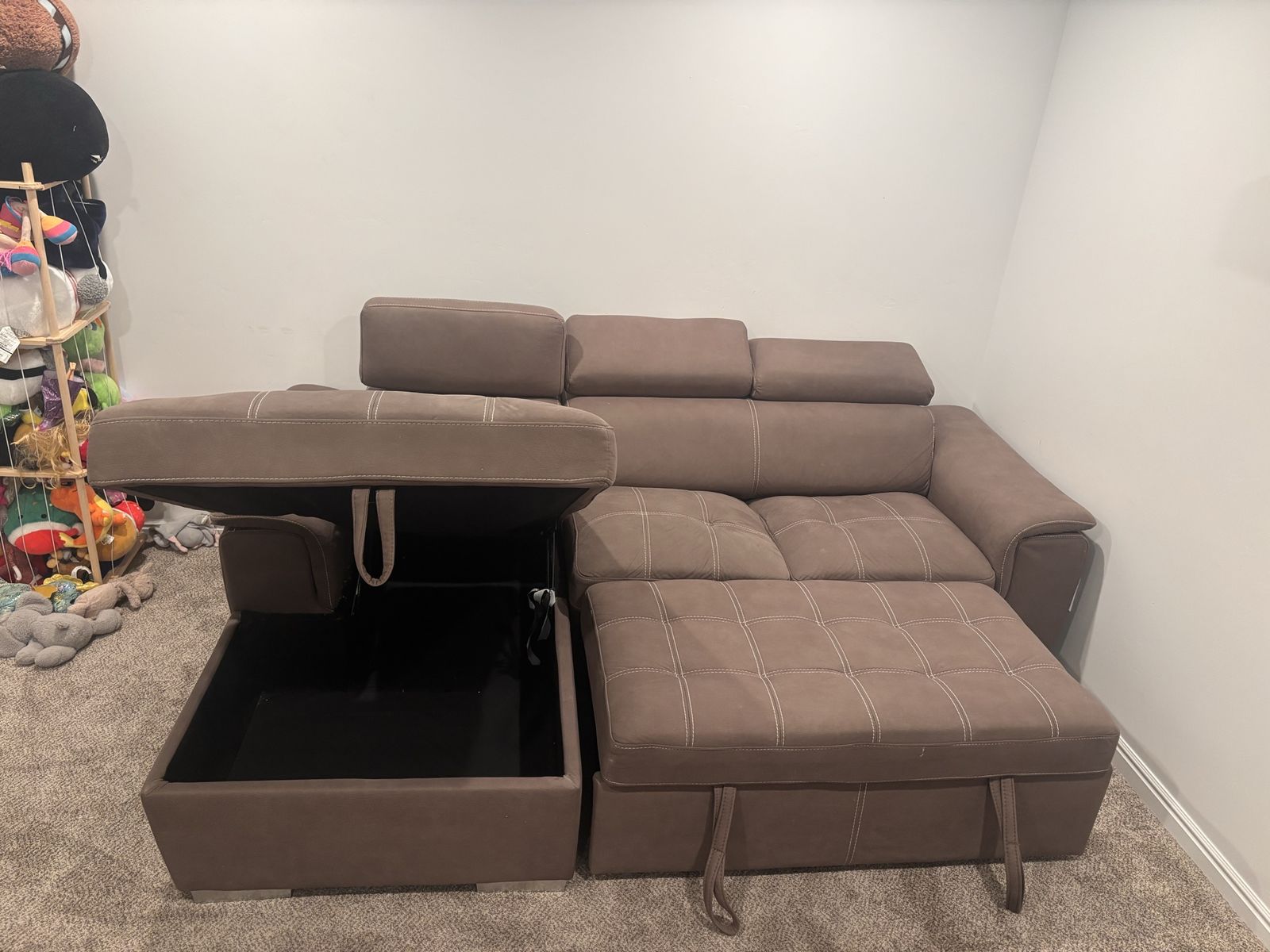 Brown Sectional Sofa with Storage Ottoman & Pull-out Bed
