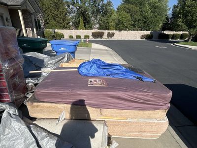 Free stuff!! Orem!