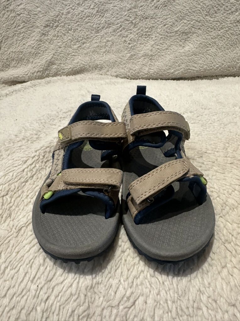 Osh Kosh Toddler Size 10 Beige Summer Sandals