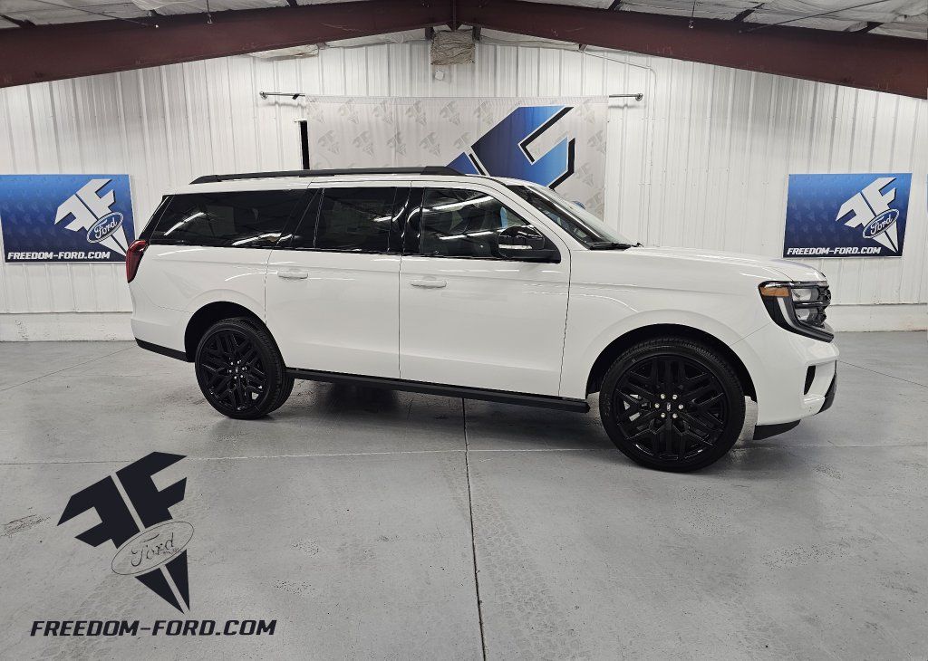 2026 Ford Expedition Max Platinum