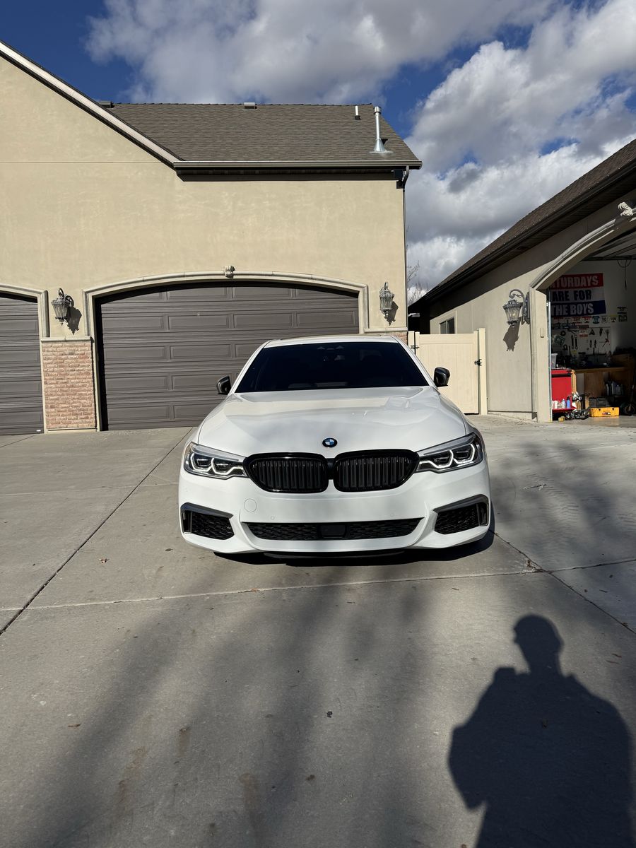 2020 BMW 5 550i xDrive