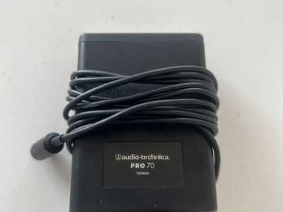 Audio-Technica PRO 70 Cardioid Condenser Instrument Microphone - Black, Wired